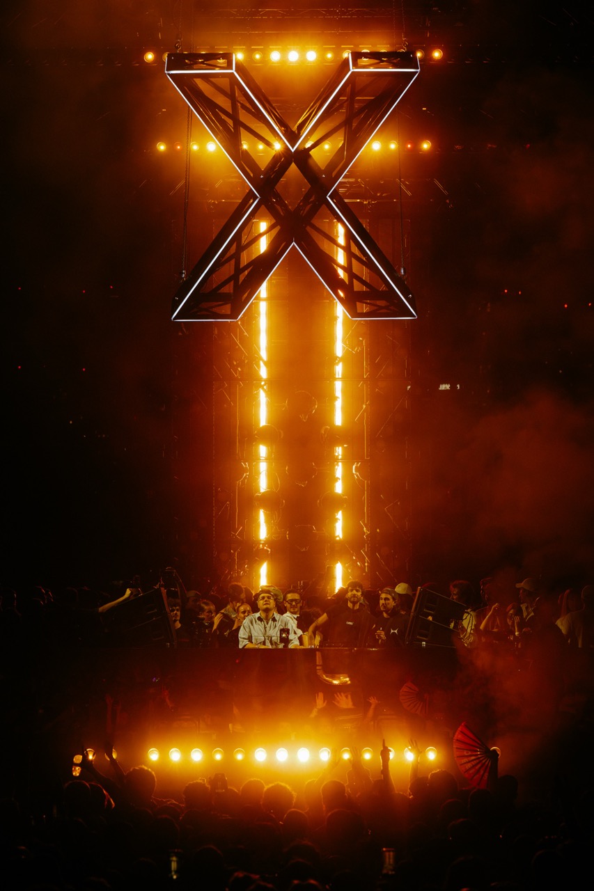 Adriatique presents X on the Thames