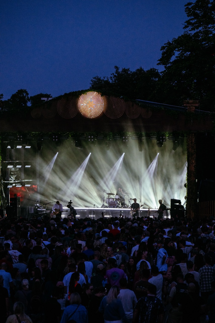 The Kooks 20 Years of Inside In / Inside Out at Tofte Manor