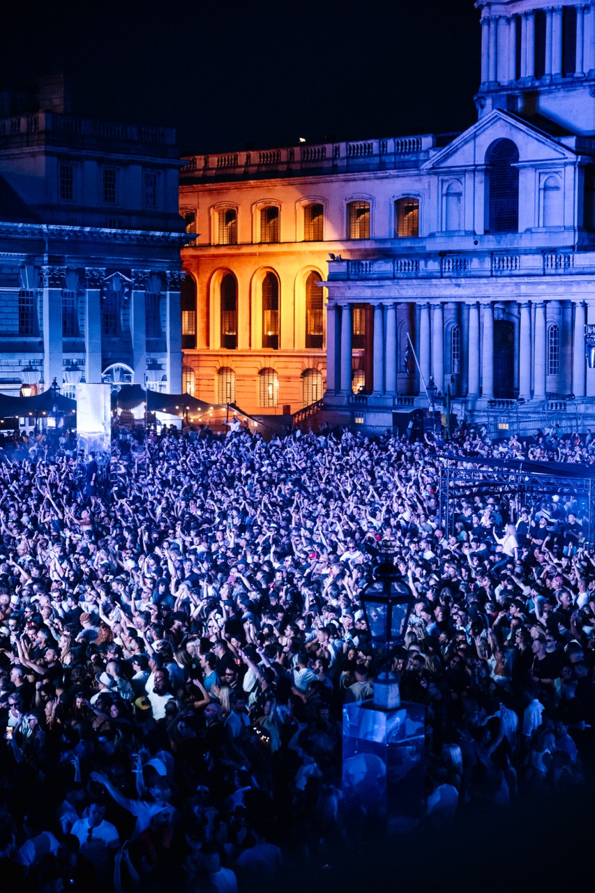 Solomun on the Thames
