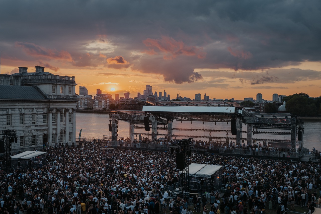 Black Coffee on the Thames Opening Show