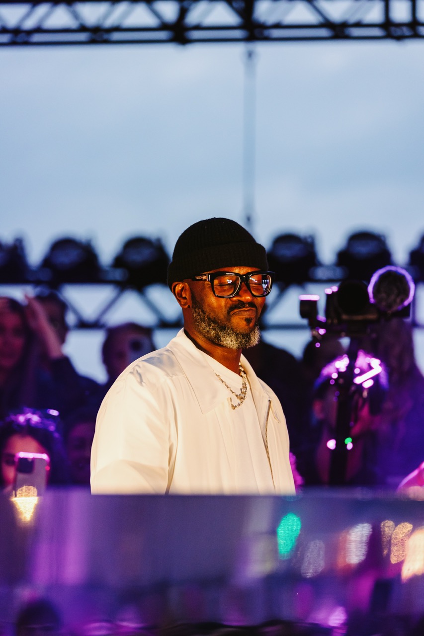 Black Coffee on the Thames 1st August