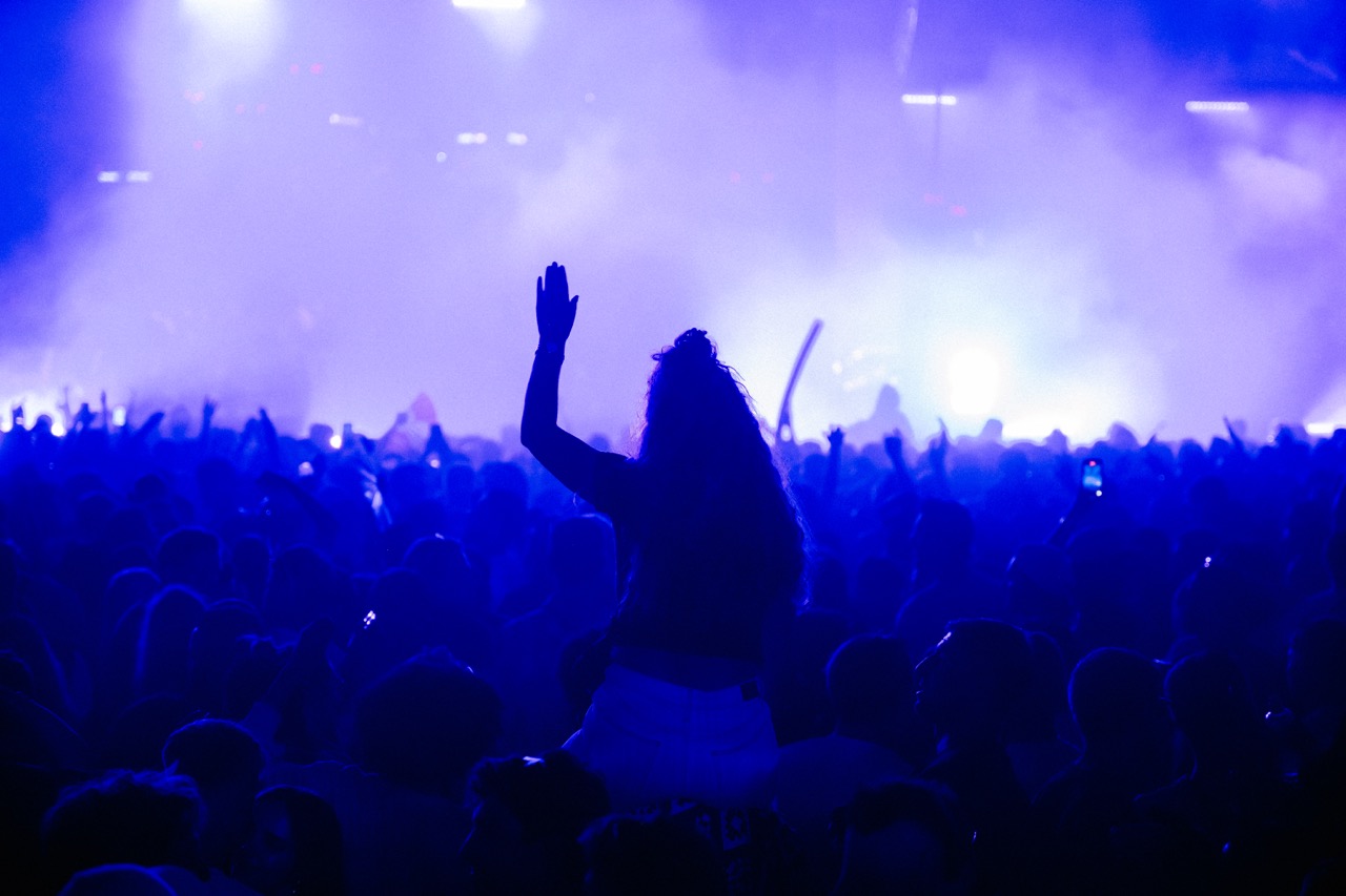 Solomun on the Thames