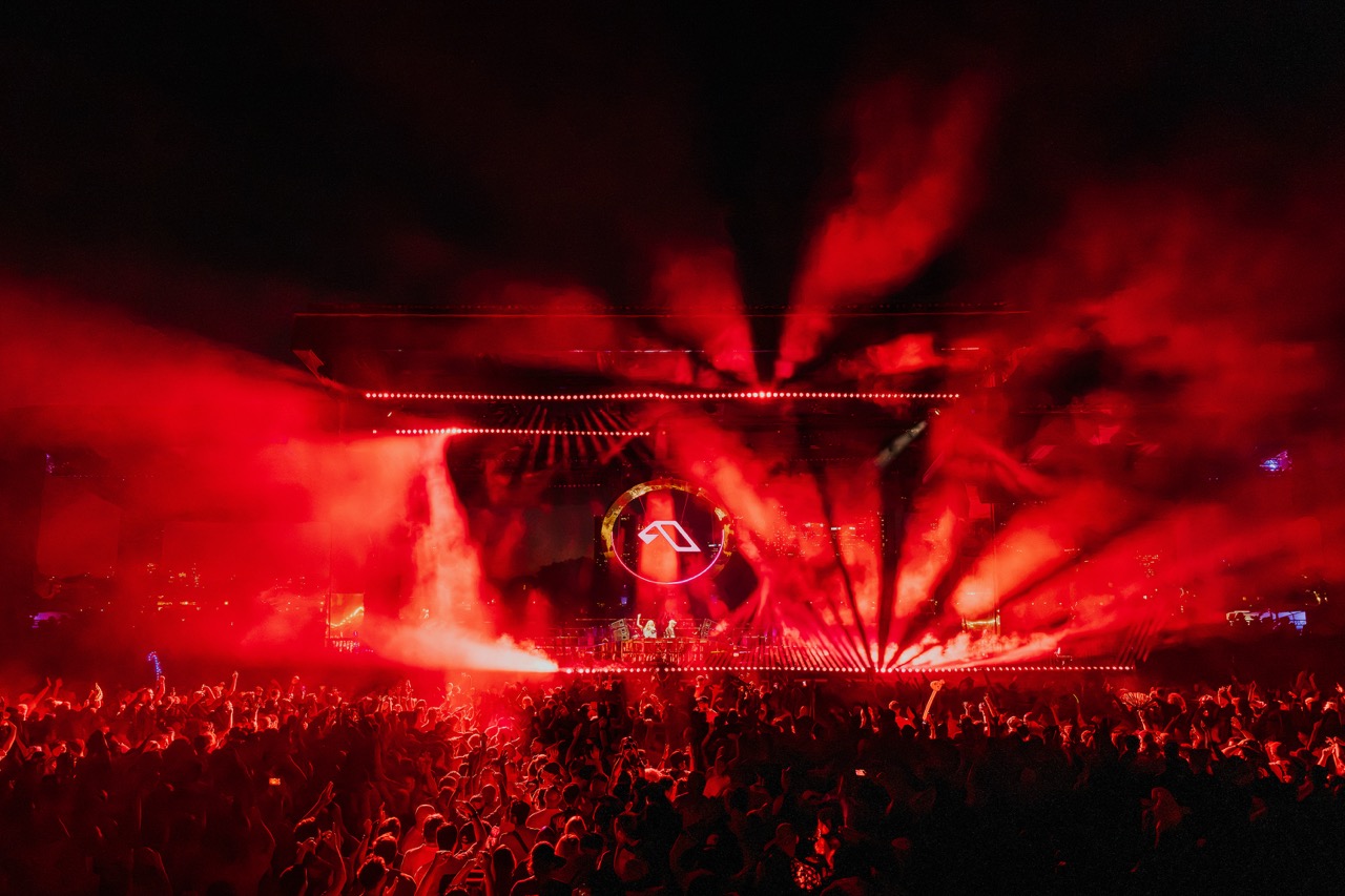 Anjunadeep on the Thames