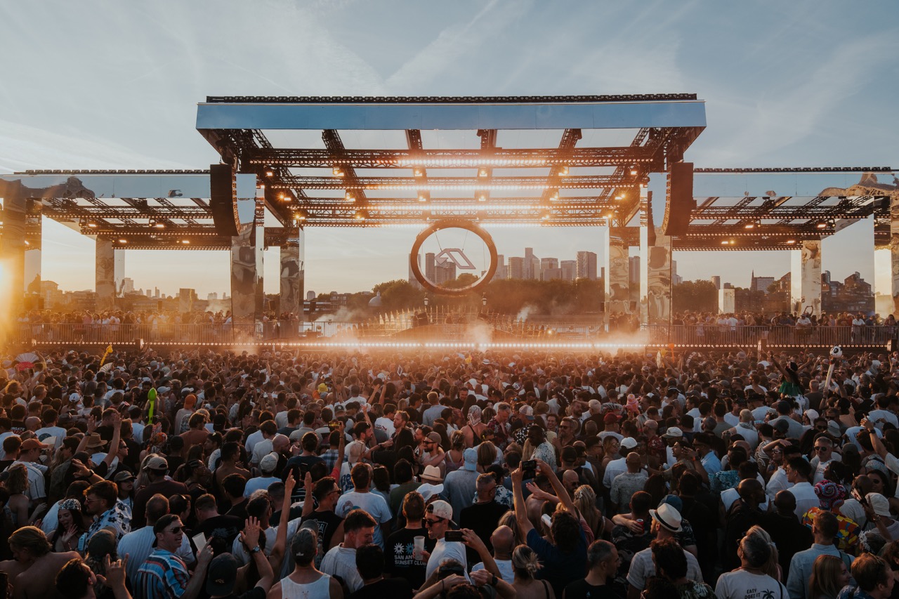 Anjunadeep on the Thames