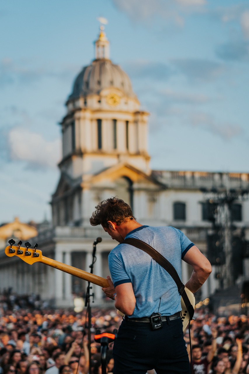 The Kooks on the Thames 