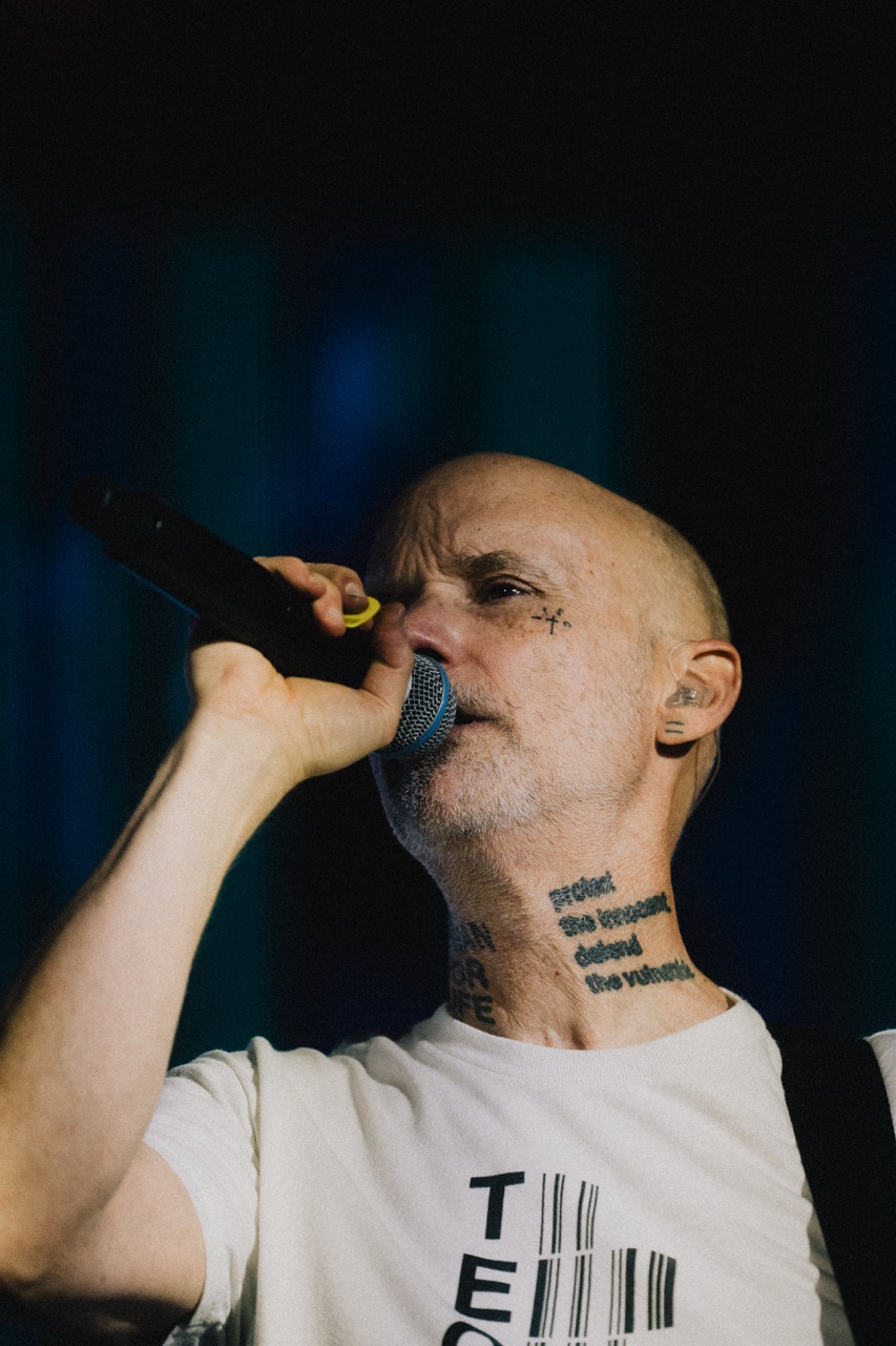 MOBY Live on the Thames