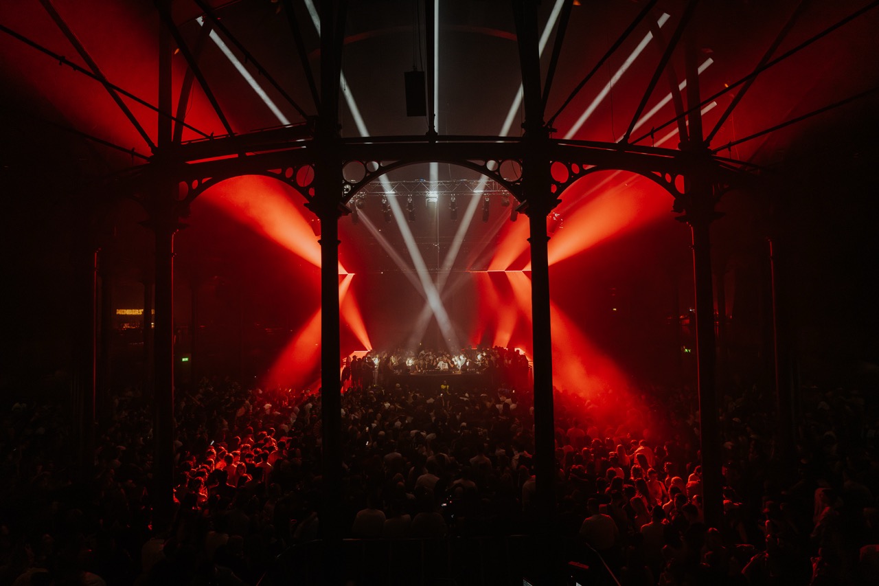 Mau P Open to Close at Roundhouse