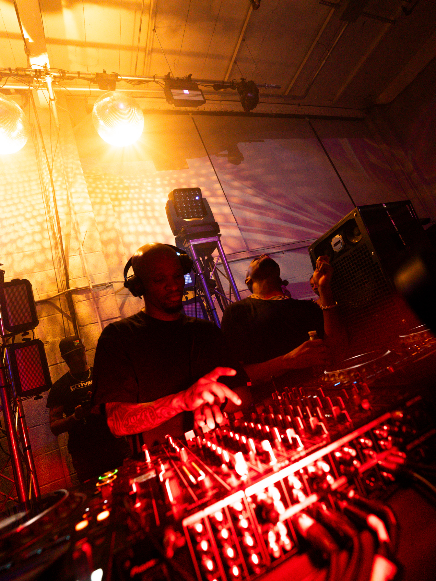 Labyrinth NYC Debut with Da Capo x Enoo Napa