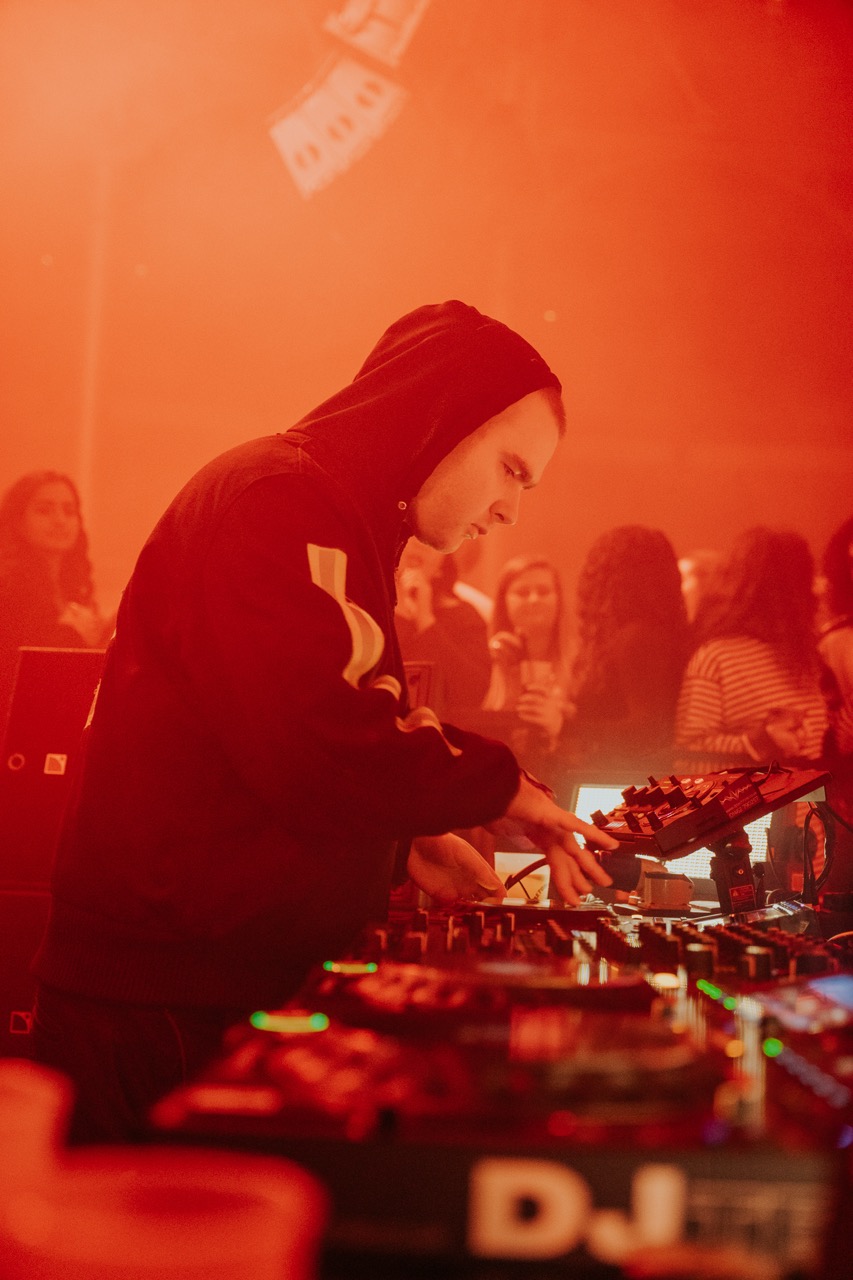 Mura Masa presents: Curve Club +1