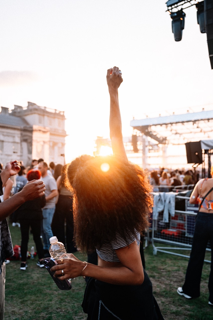 Black Coffee on the Thames Opening Show