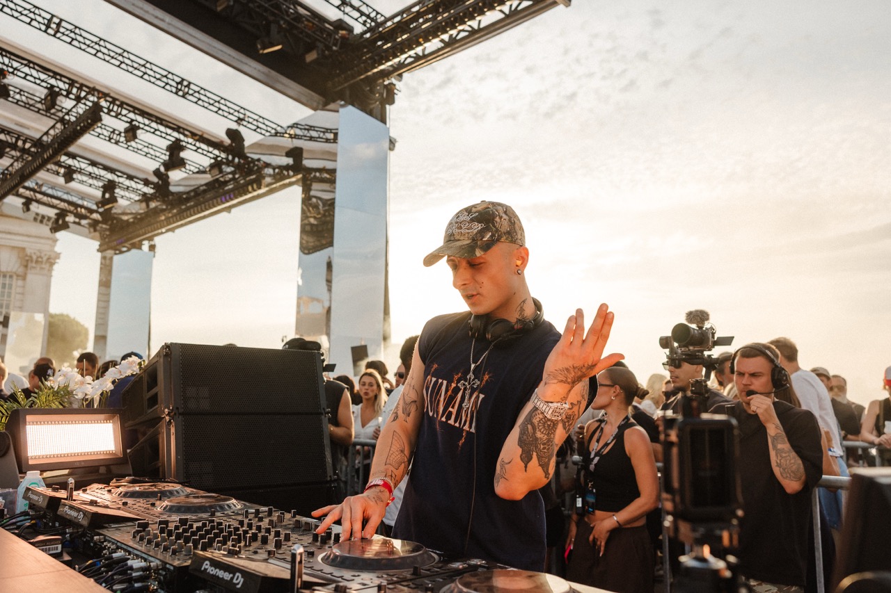 Peggy Gou on the Thames