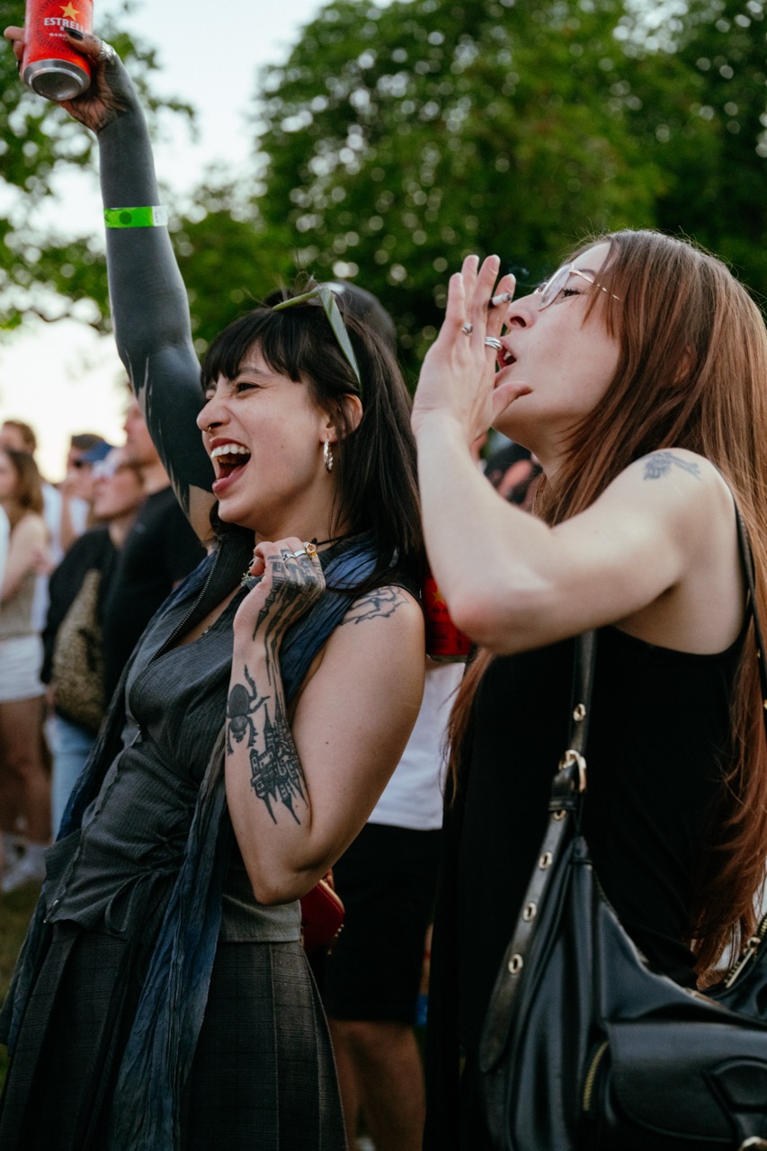 The Kooks 20 Years of Inside In / Inside Out at Tofte Manor