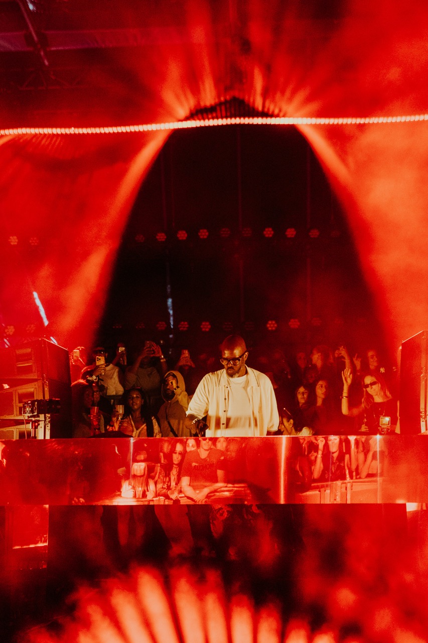 Black Coffee on the Thames Opening Show