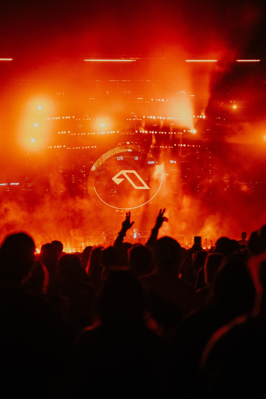 Anjunadeep on the Thames