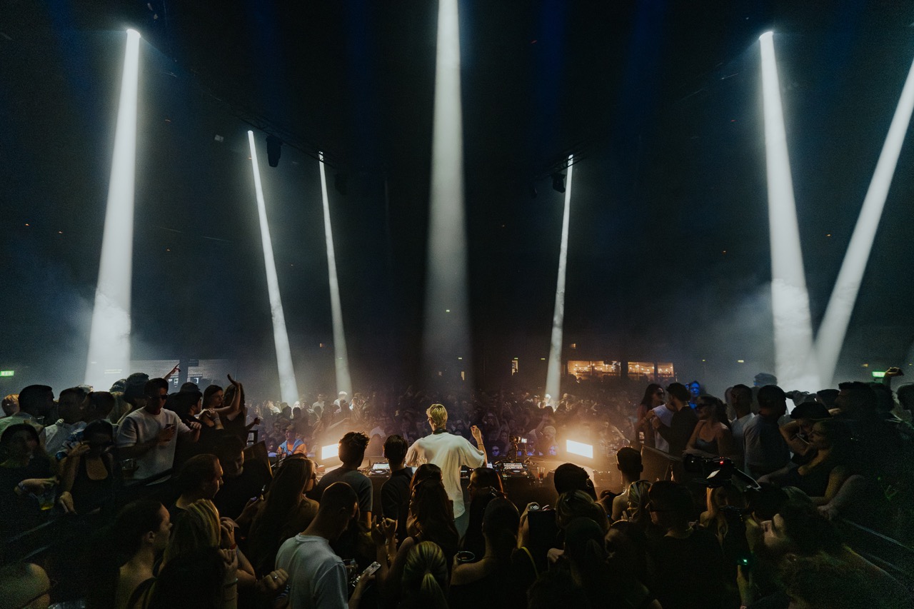 Mau P Open to Close at Roundhouse