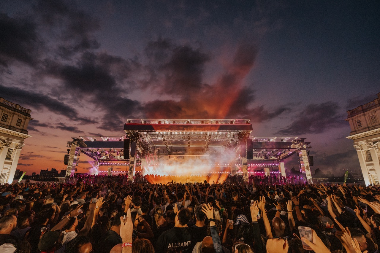 Black Coffee on the Thames Opening Show