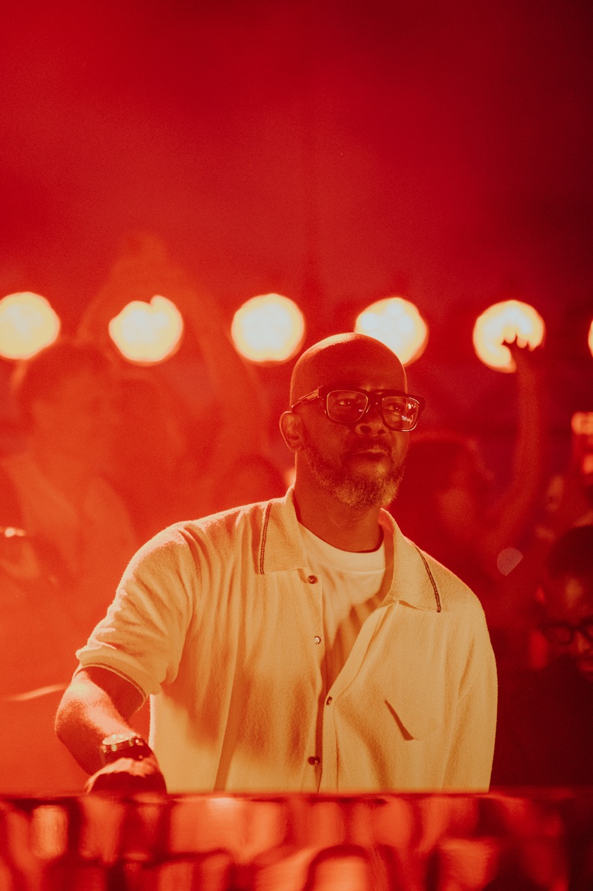 Black Coffee on the Thames Opening Show