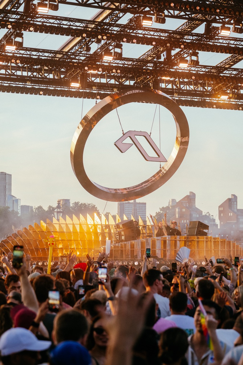 Anjunadeep on the Thames