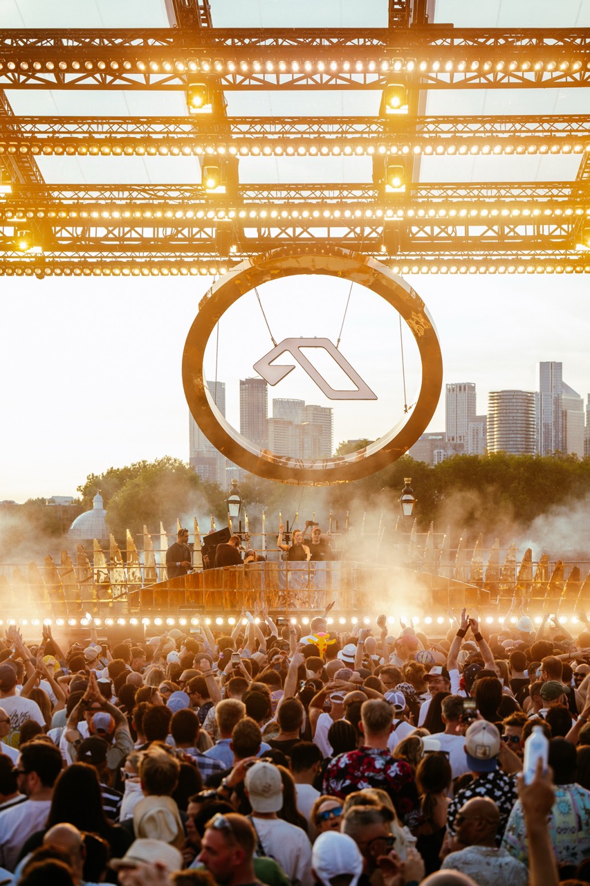 Anjunadeep on the Thames