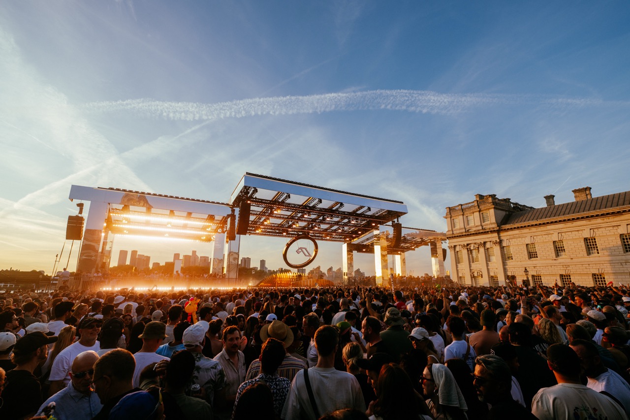 Anjunadeep on the Thames