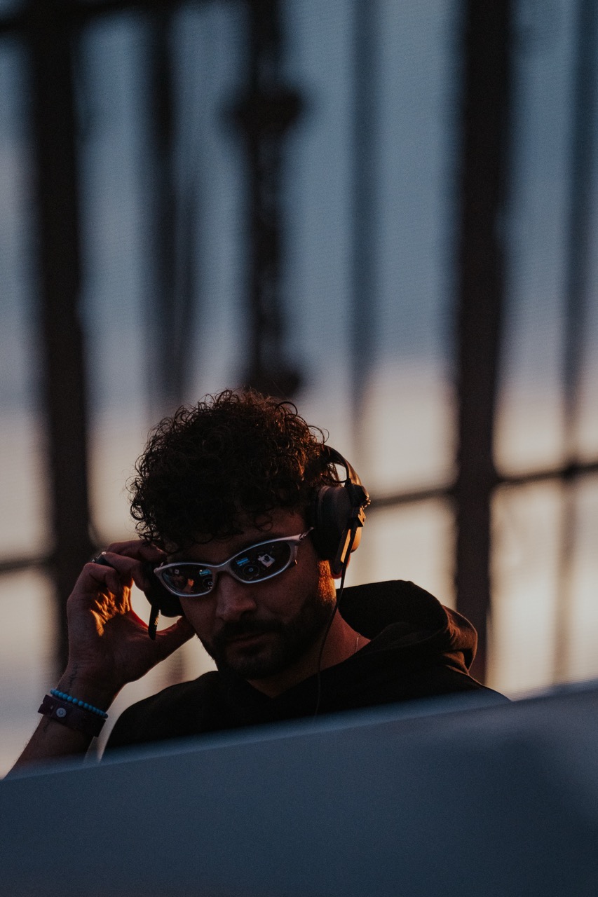 Adriatique presents X on the Thames