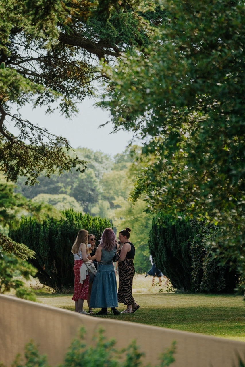The Kooks 20 Years of Inside In / Inside Out at Tofte Manor