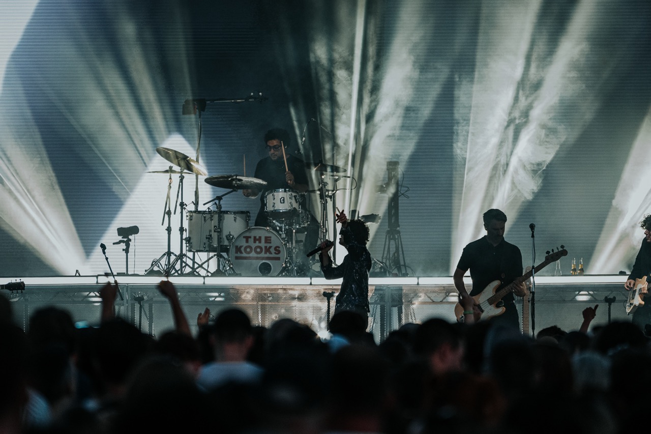 The Kooks 20 Years of Inside In / Inside Out at Tofte Manor