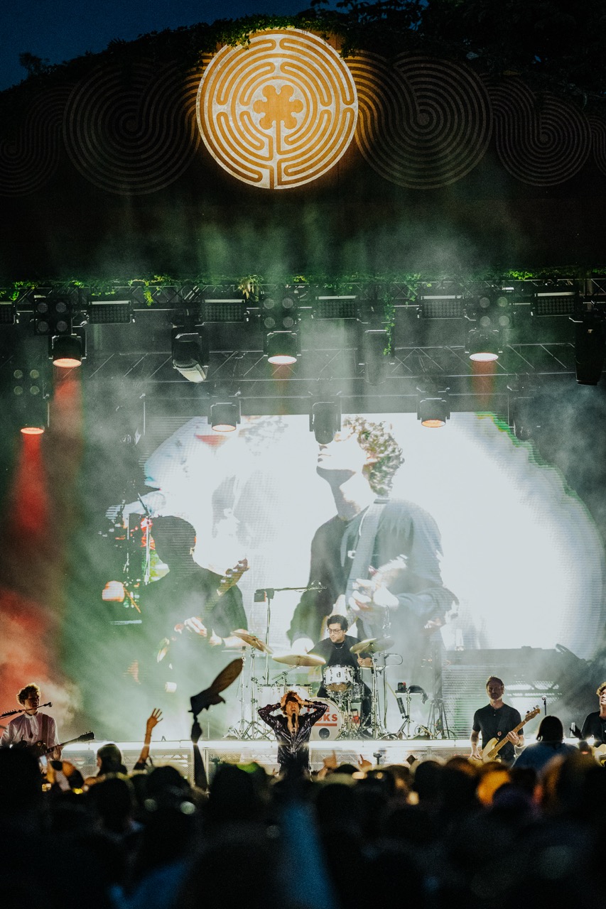 The Kooks 20 Years of Inside In / Inside Out at Tofte Manor