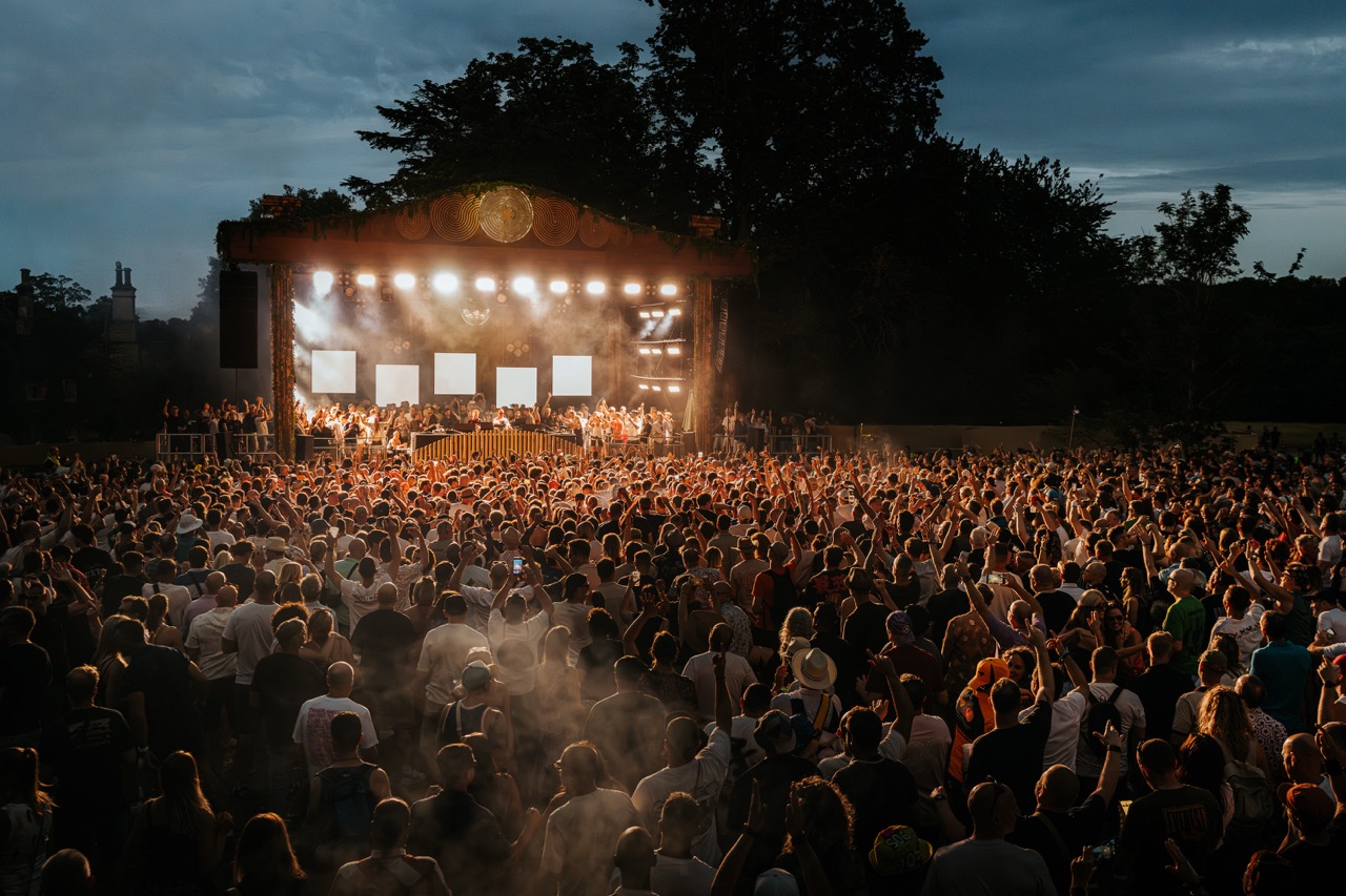 Sasha & John Digweed six hour set at Tofte Manor 