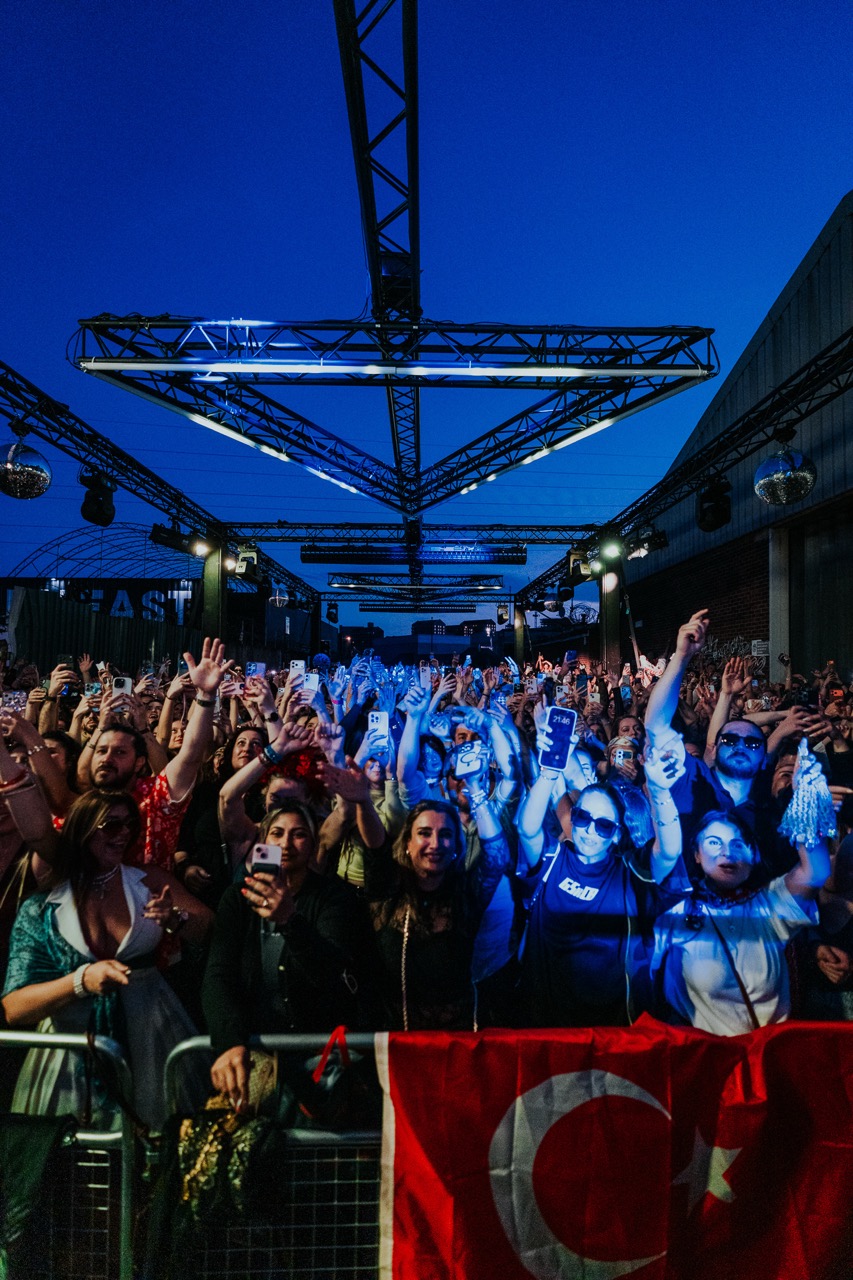 Mahmut Orhan Block Party