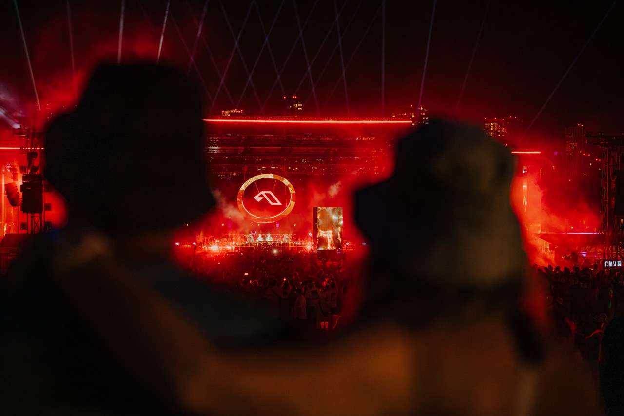 Anjunadeep on the Thames