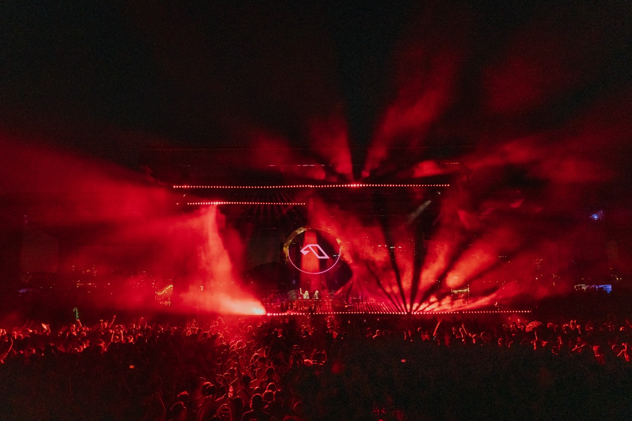 Anjunadeep on the Thames