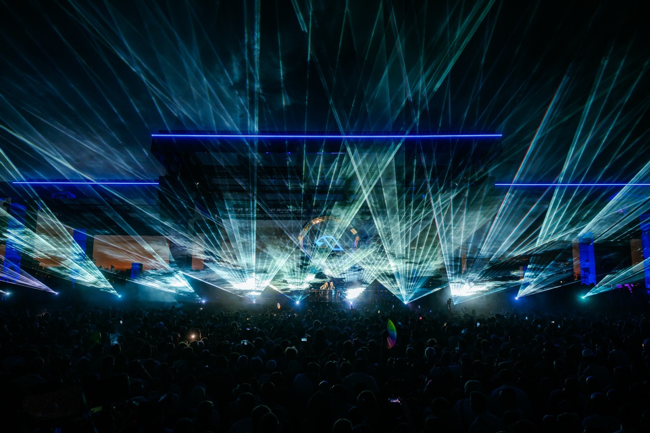 Anjunadeep on the Thames