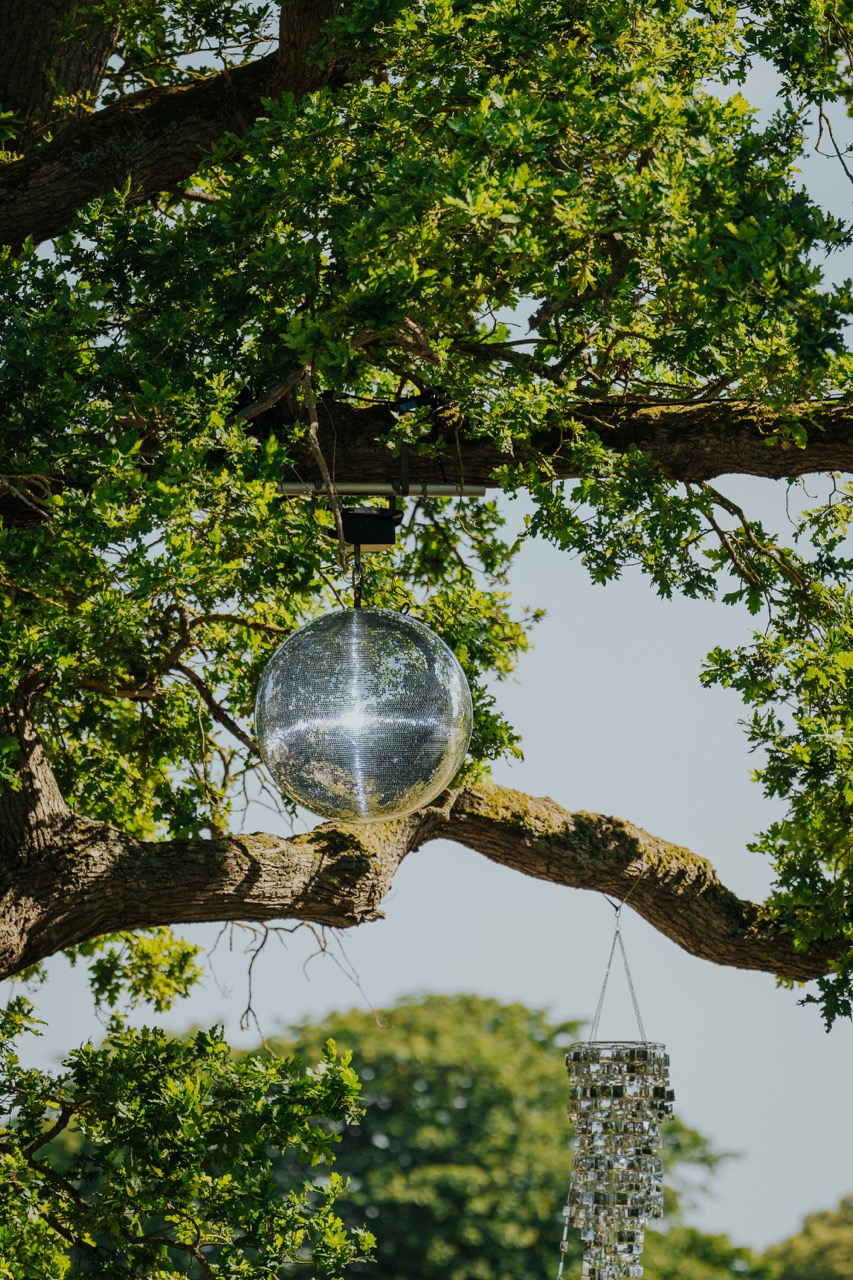 The Kooks 20 Years of Inside In / Inside Out at Tofte Manor