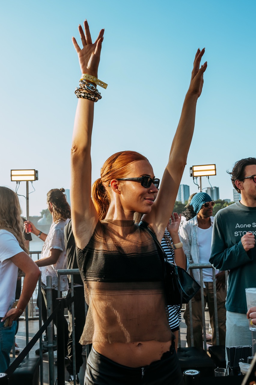 Solomun on the Thames
