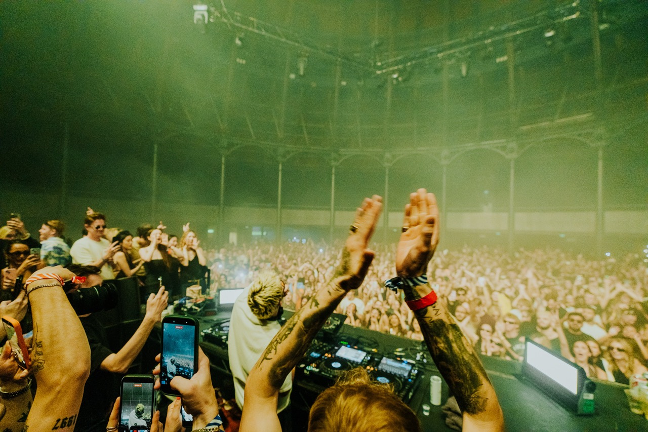 Mau P Open to Close at Roundhouse