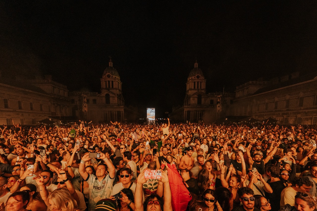 Adriatique presents X on the Thames