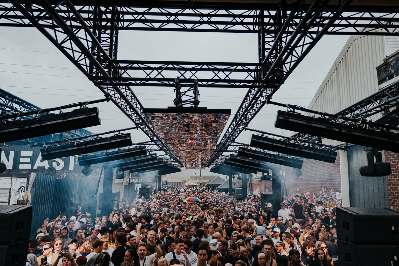 Rossi. Street Party