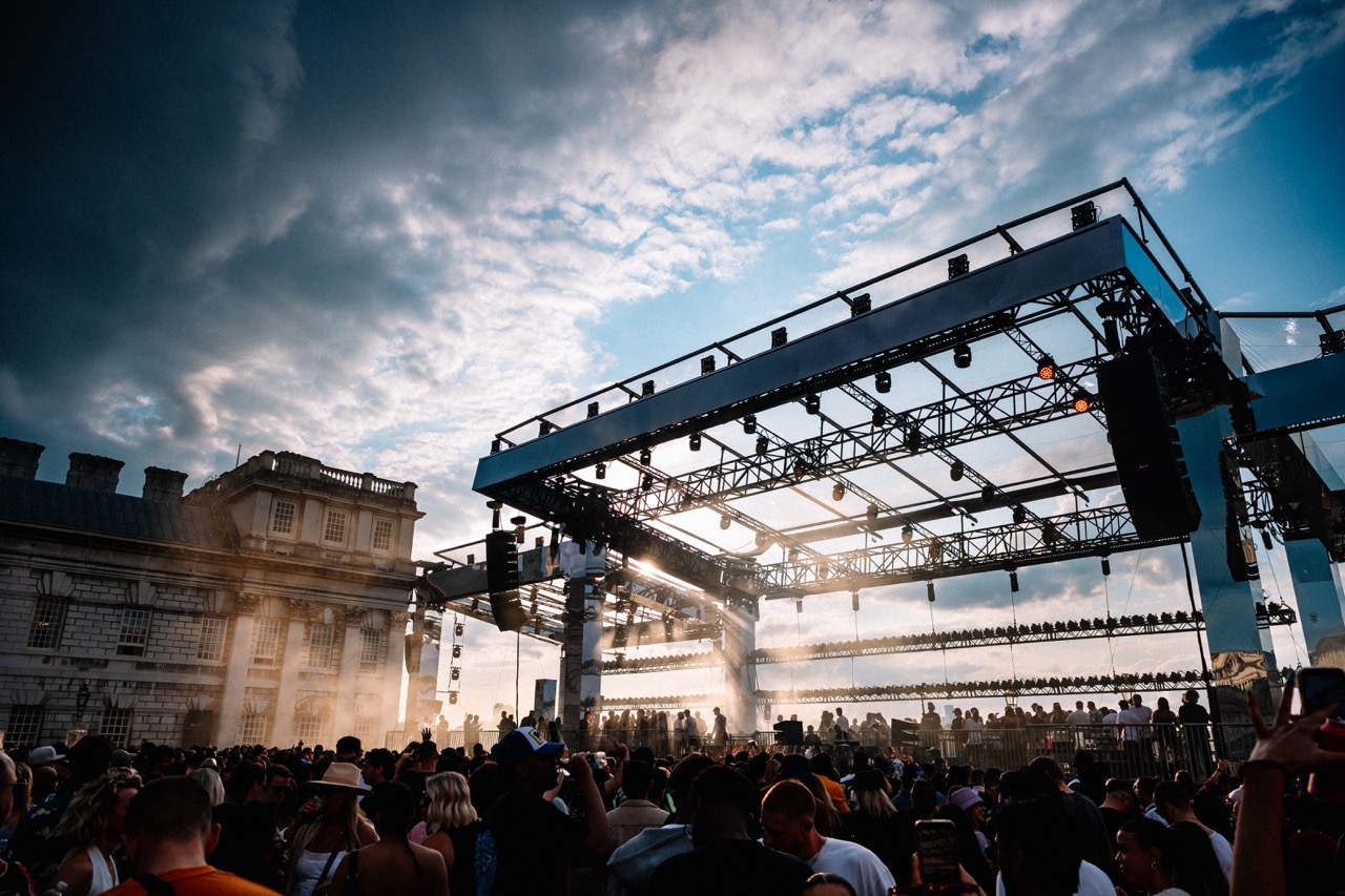 Black Coffee on the Thames Opening Show