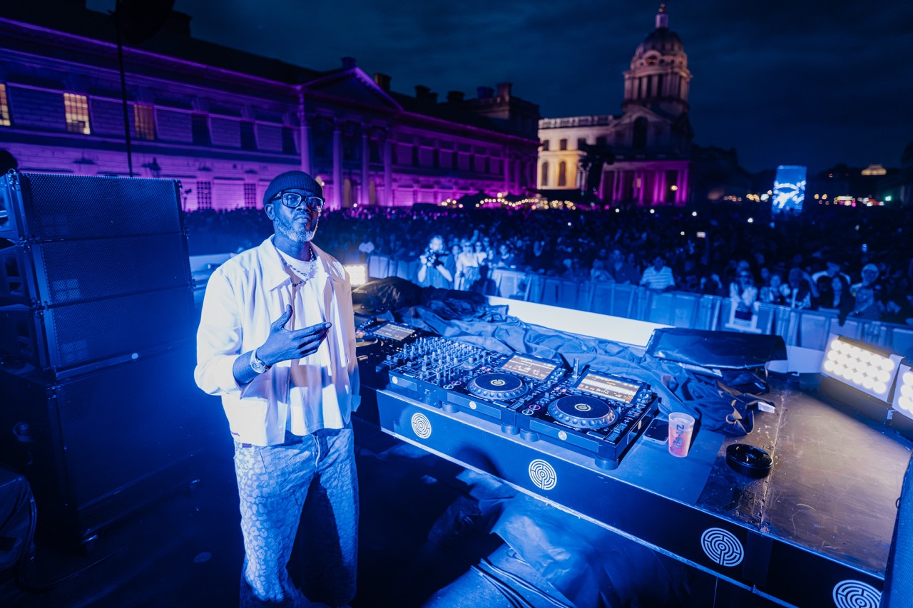 Black Coffee on the Thames 1st August