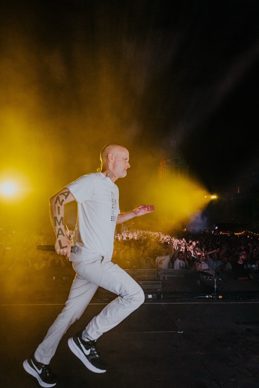 MOBY Live on the Thames