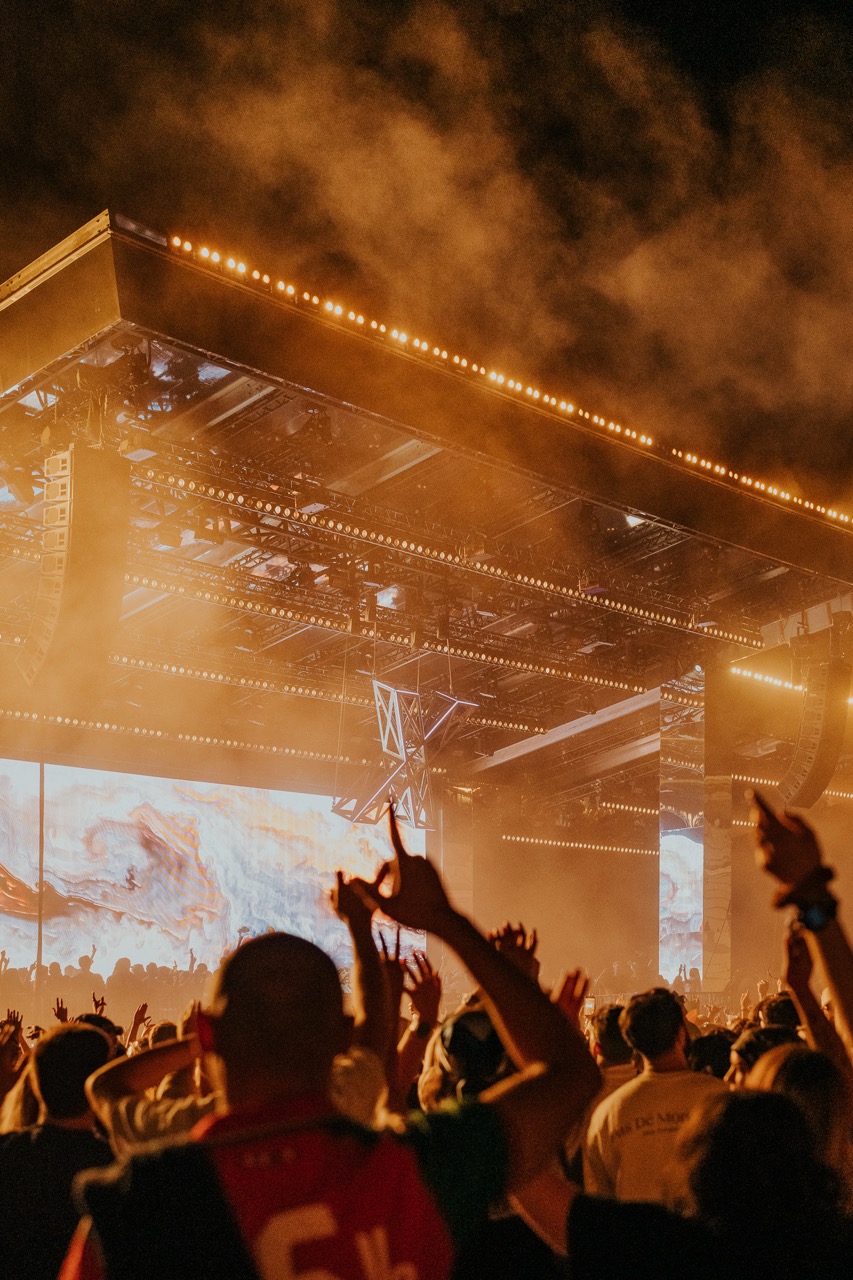 Adriatique presents X on the Thames