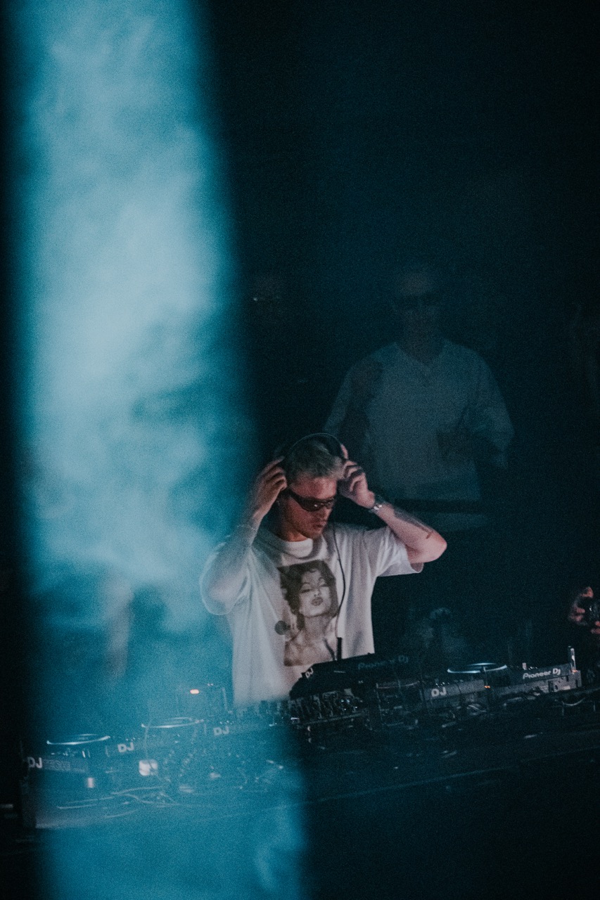 Mau P Open to Close at Roundhouse