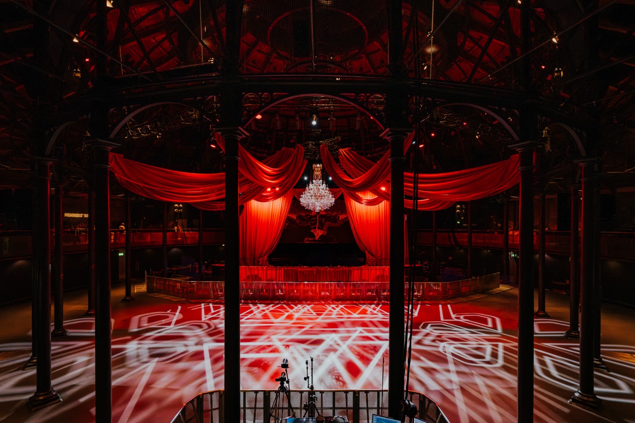 HUGEL, Make the Girls Dance at Roundhouse