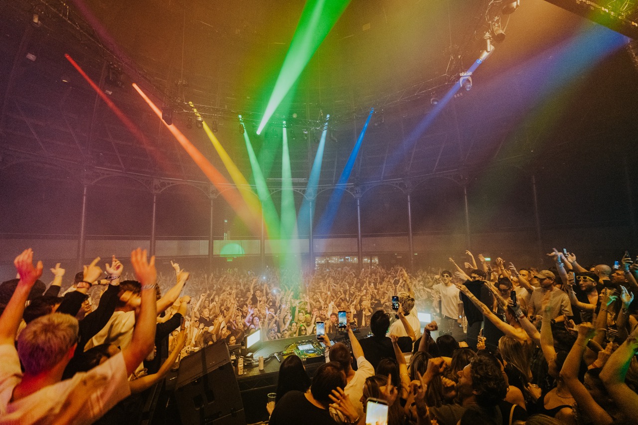 Mau P Open to Close at Roundhouse