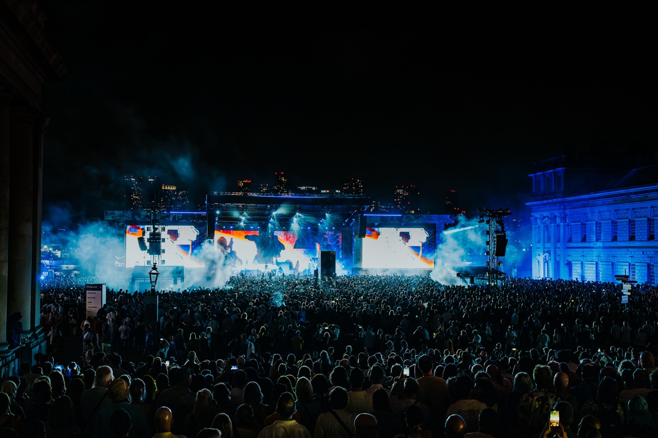 MOBY Live on the Thames