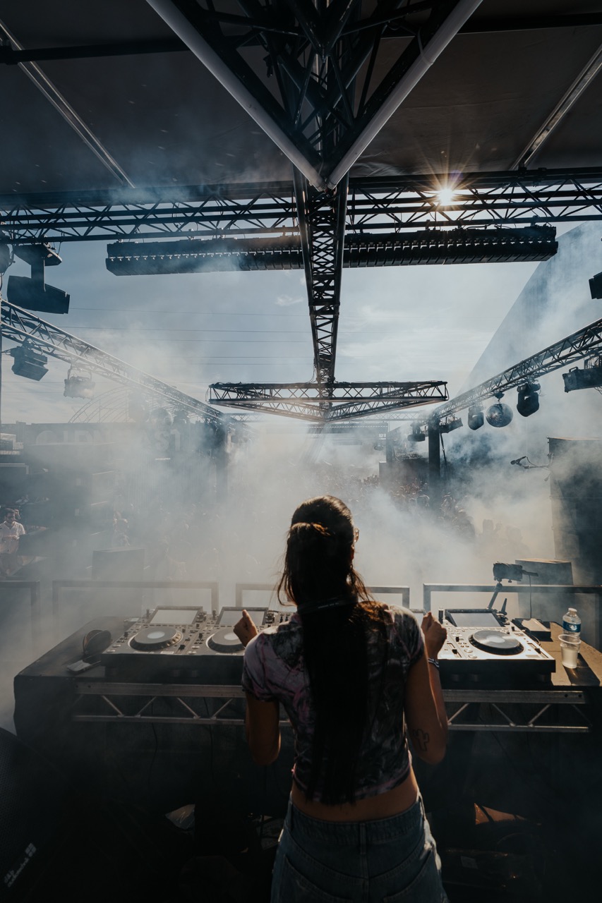 Mahmut Orhan Block Party