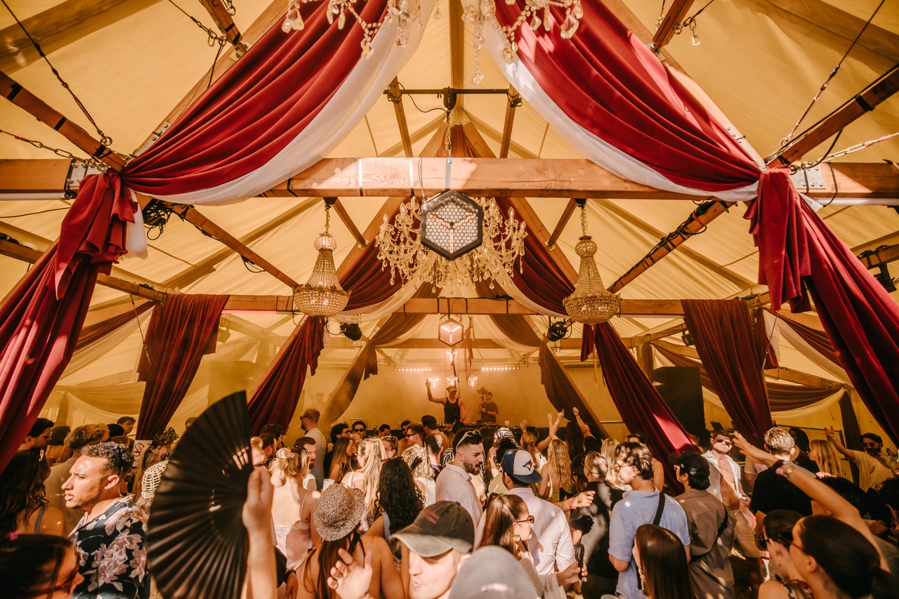 John Summit presents Experts Only at Tofte Manor