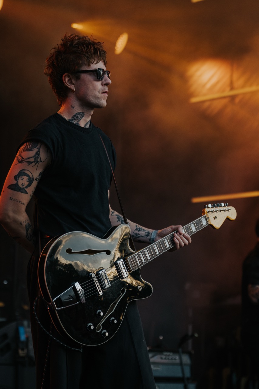 The Kooks 20 Years of Inside In / Inside Out at Tofte Manor