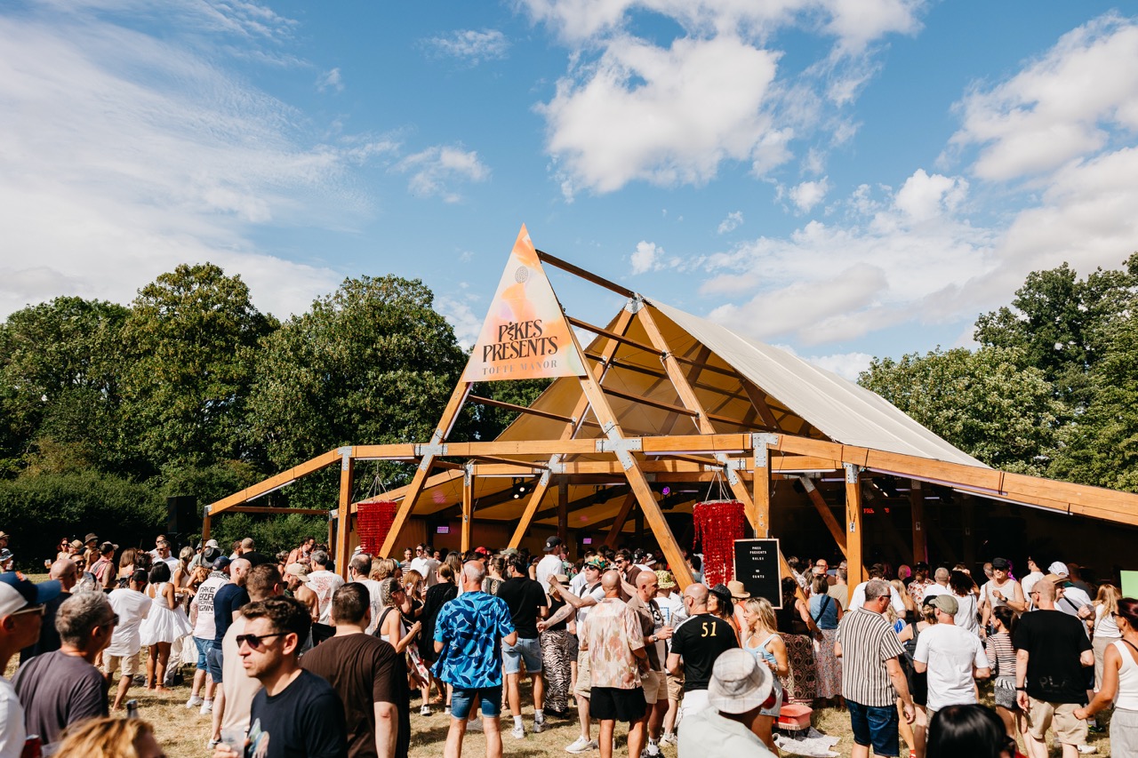 Sasha & John Digweed six hour set at Tofte Manor 